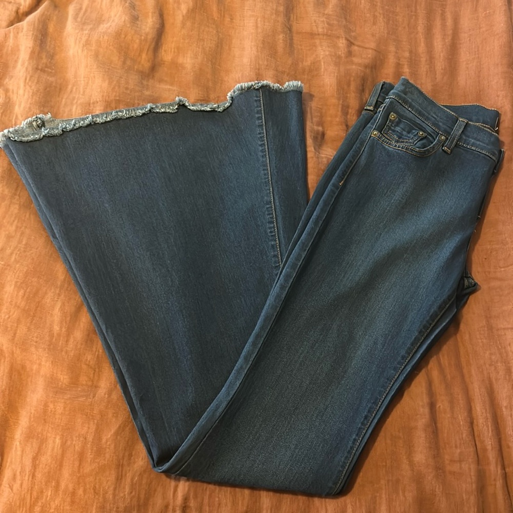 Extreme Flare Jean